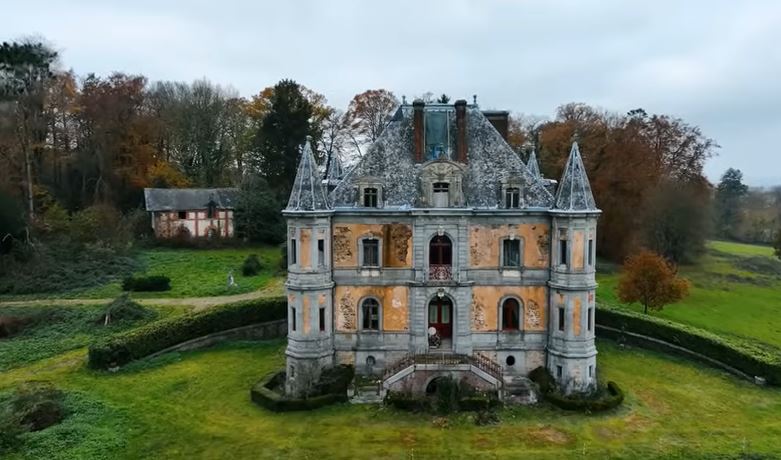 Abandoned Castle in France