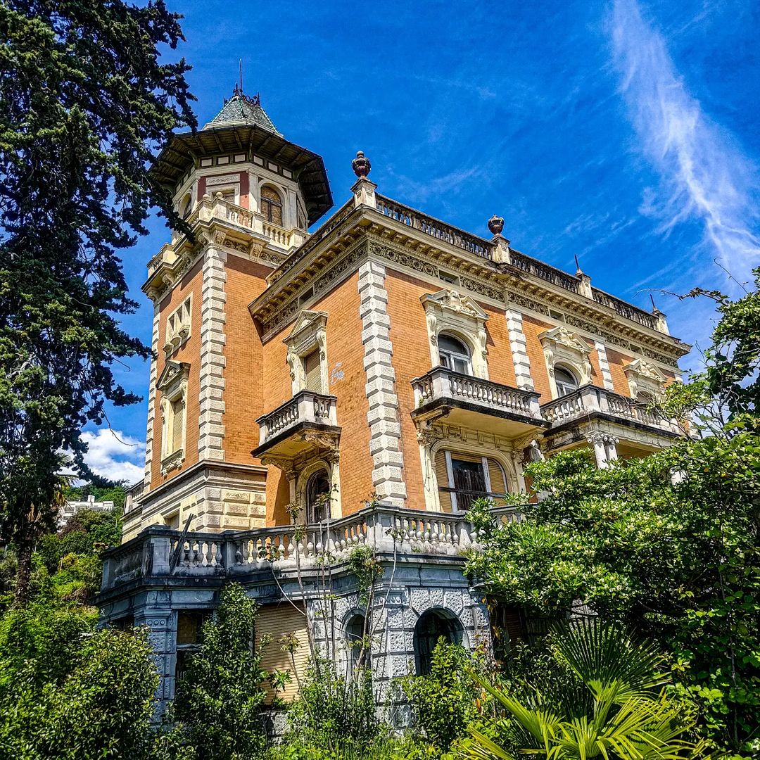 Abandoned Villa Münz