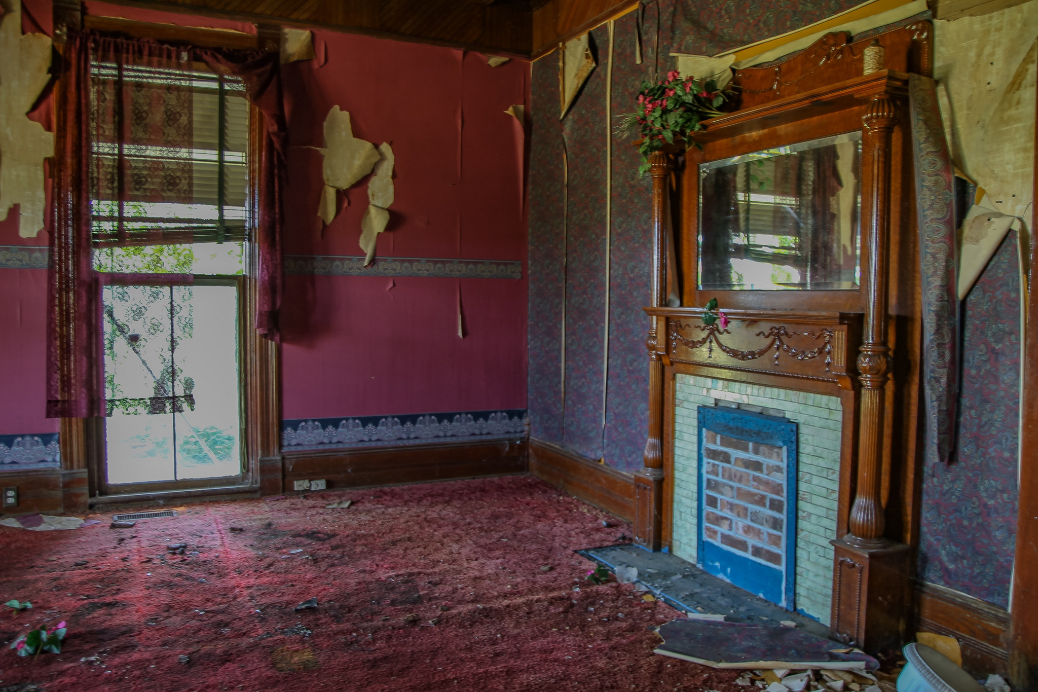 Abandoned John McCown House in Georgia