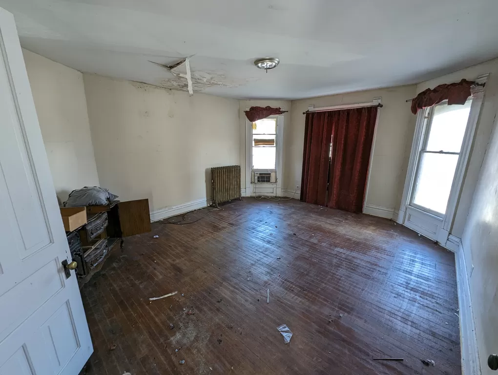 Abandoned Victorian House in Indiana