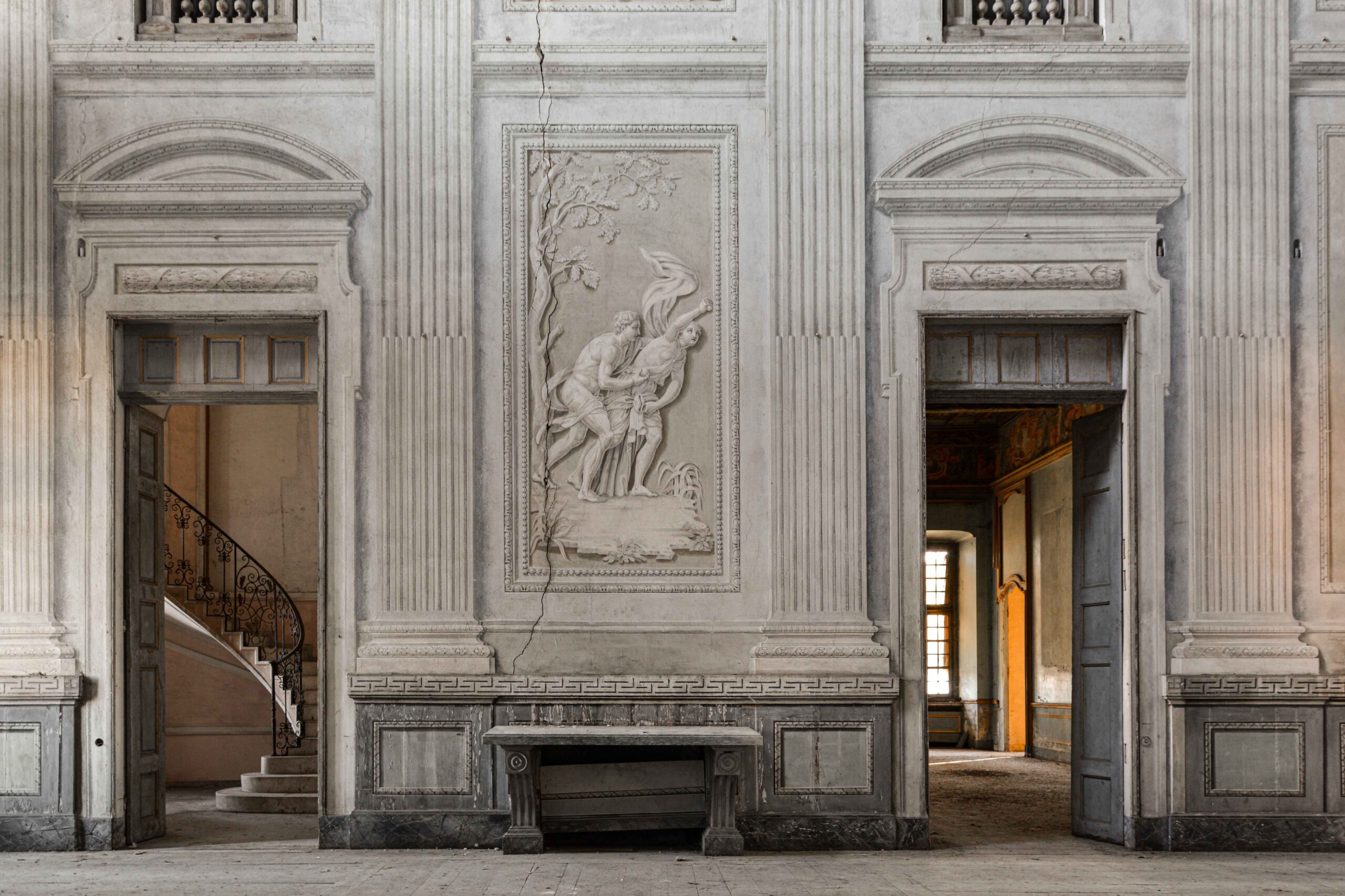 Abandoned Villa Carpeneto In Italy