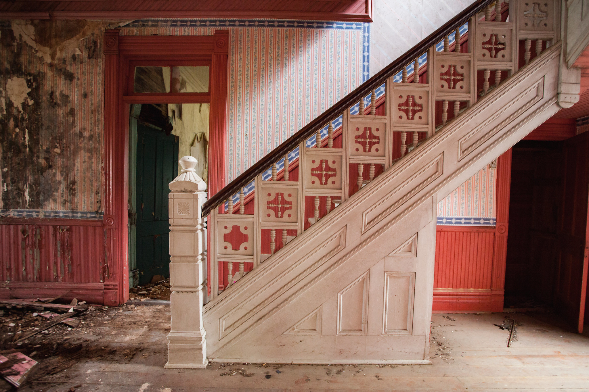 Abandoned John McCown House in Georgia