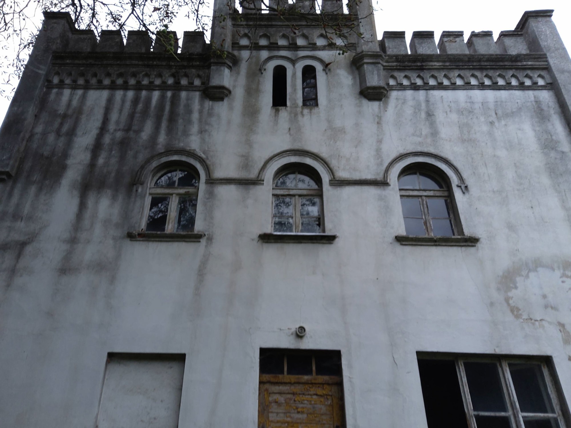 Abandoned Palace Pałac Piotrowo in Poland