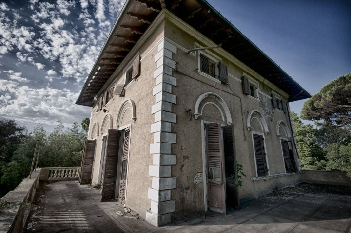 Abandoned Villa Ombrosa In Italy