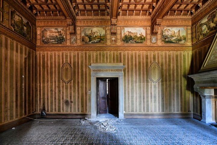 Abandoned Villa In Italy