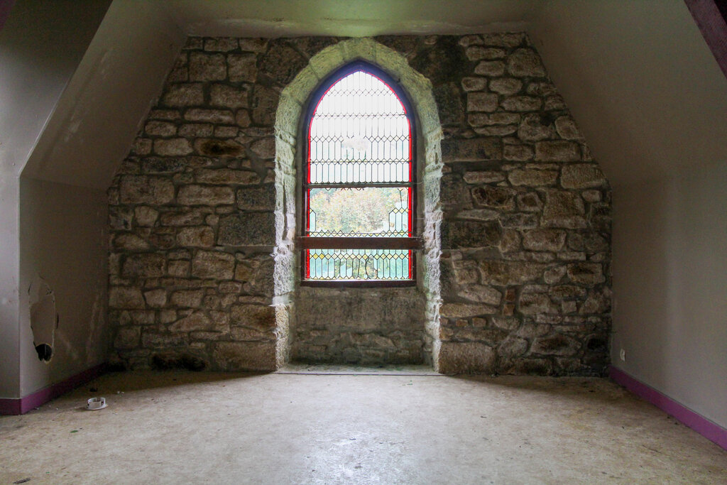 Abandoned Castle Château de Leuhan In France