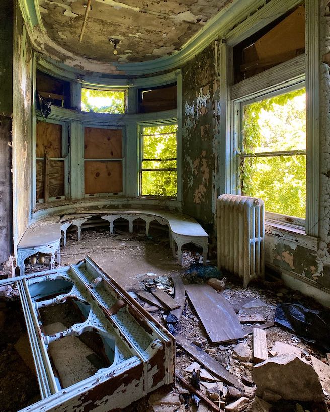 Abandoned Victorian Mansion In Cincinnati