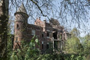 Abandoned Château Lindenbosch in Belgium