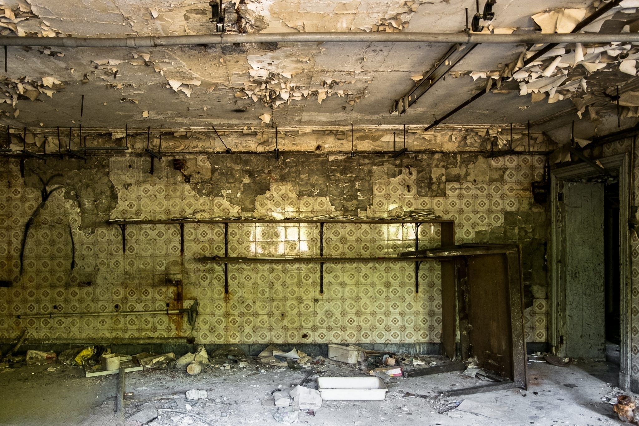 Abandoned Château Lindenbosch in Belgium