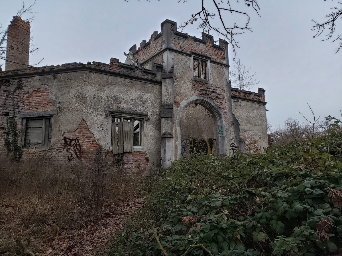 Abandoned Rusovce Mansion in Slovakia