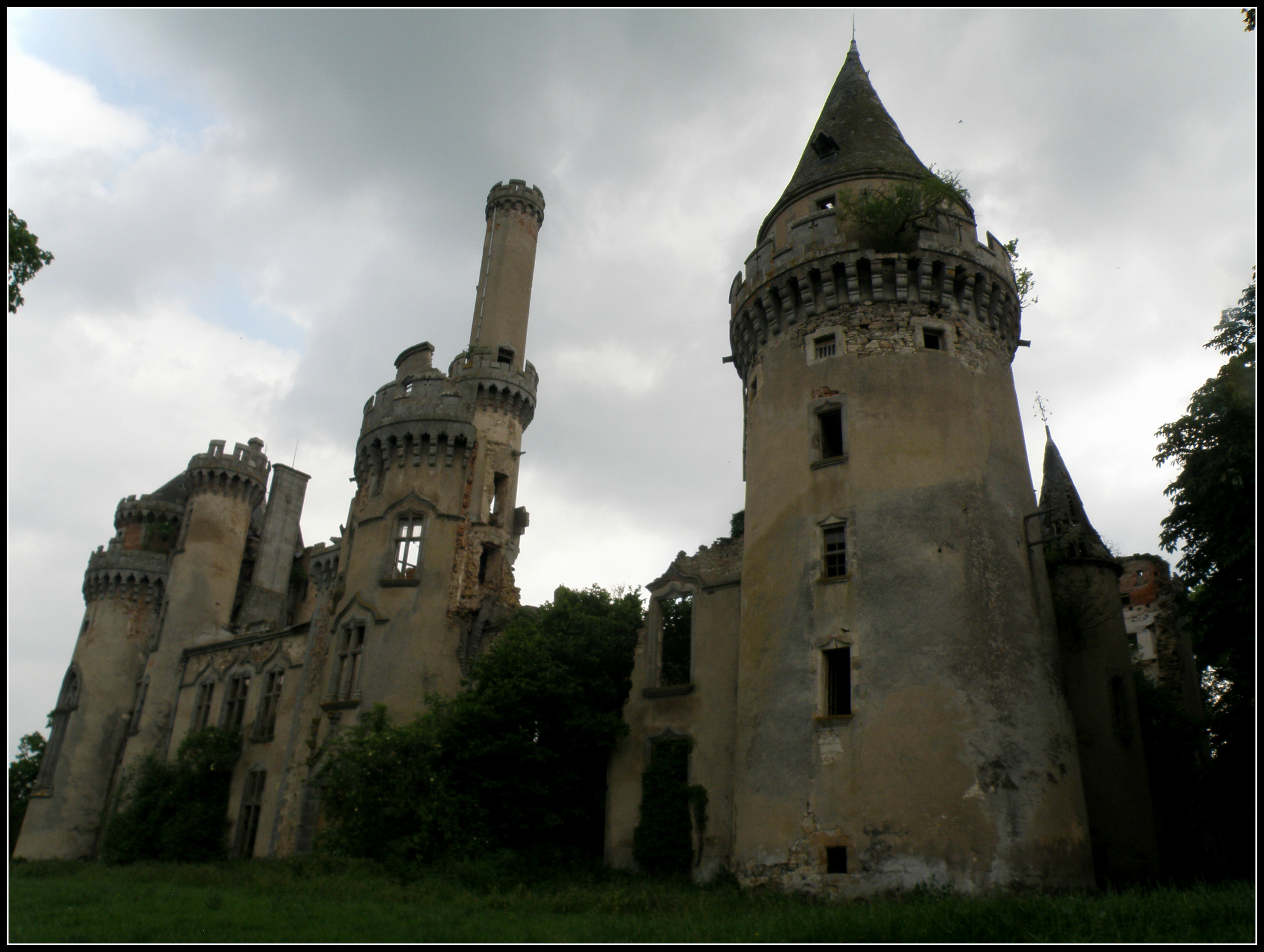 Abandoned French Castle